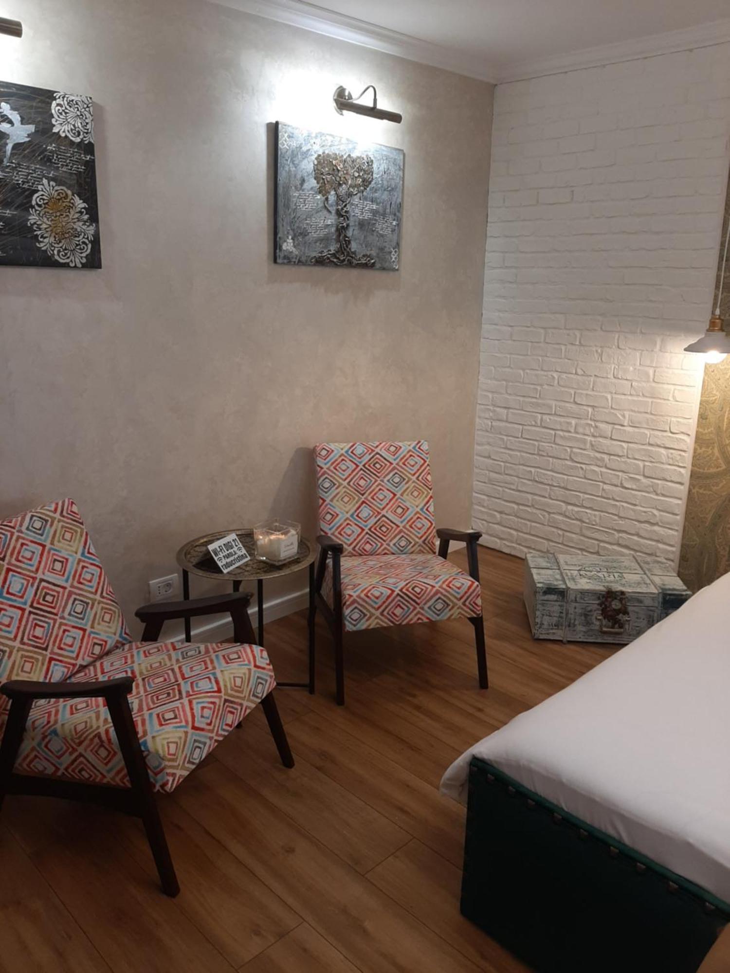 ブザウRestauro Apartamentアパートメント 部屋 写真